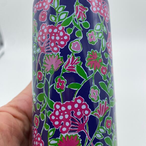 Lilly Pulitzer Water Bottle Navy Bloomers 20oz Stainless Steel Pink Blue - Picture 4 of 6